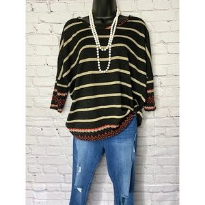 Boutique 1/4 length sleeve sweater blouse